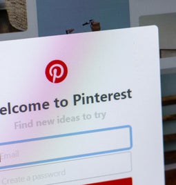 Pinterest login page